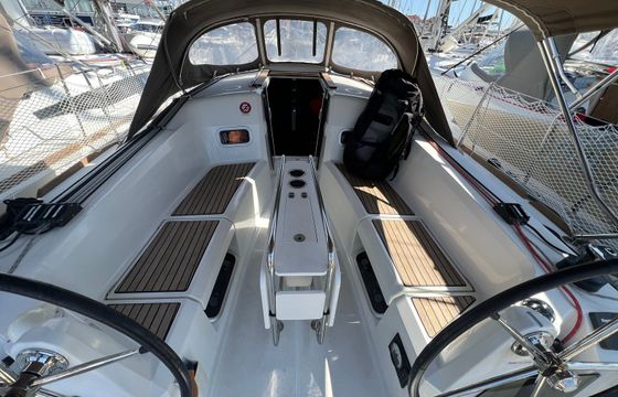 Jeanneau Sun Odyssey 349 Grape