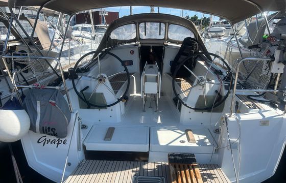 Jeanneau Sun Odyssey 349 Grape