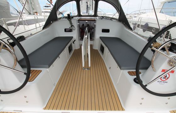 Jeanneau Sun Odyssey 380 Amelie