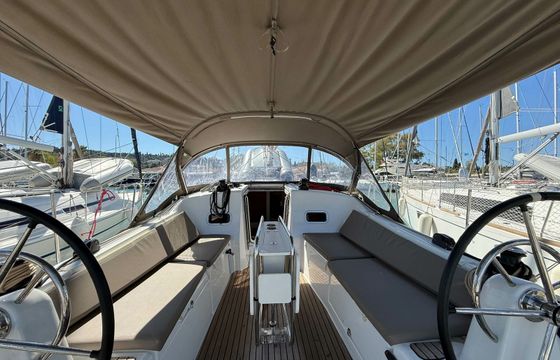 Jeanneau Sun Odyssey 380 Pelor