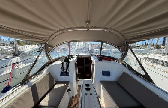 Jeanneau Sun Odyssey 380 Pelor