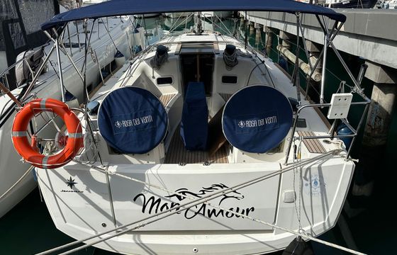 Jeanneau Sun Odyssey 349 Mon Amour
