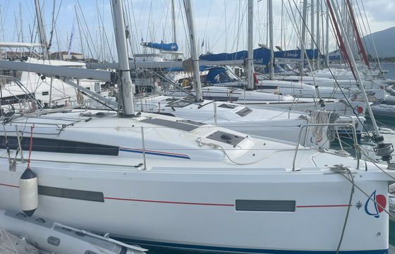 Jeanneau Sun Odyssey 380 Sunsail 22