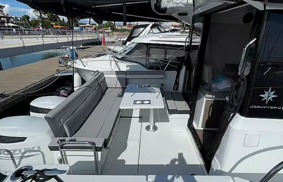 Jeanneau Merry Fisher 895 S2 Miami Vice - Series II