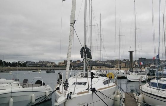 Jeanneau Sun Odyssey 349 Champagne