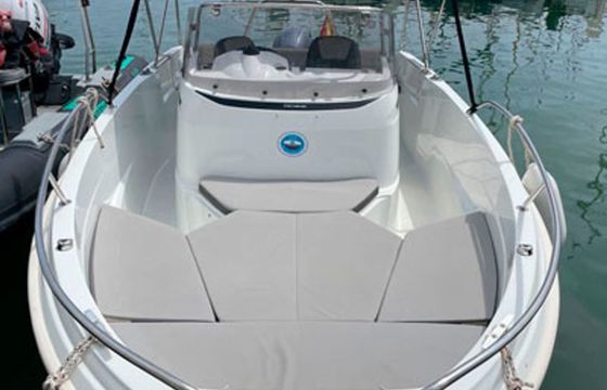 Jeanneau Cap Camarat 5.5 Cap