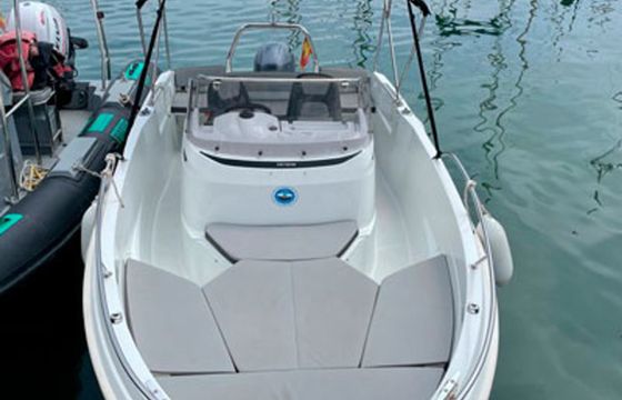 Jeanneau Cap Camarat 5.5 Cap