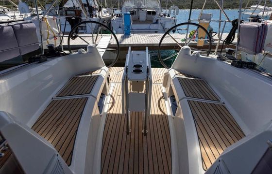 Jeanneau Sun Odyssey 349 In the Mood
