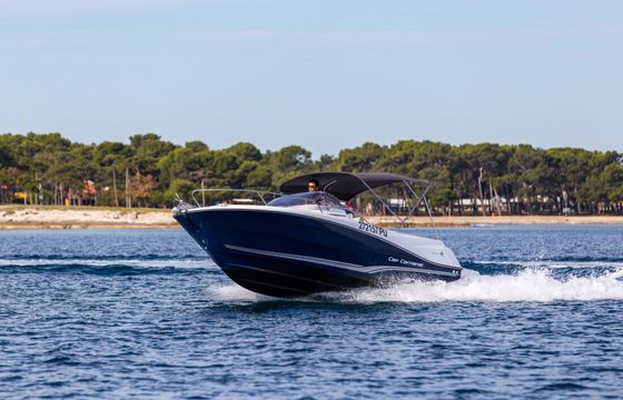Jeanneau Cap Camarat 6.5 WA 21