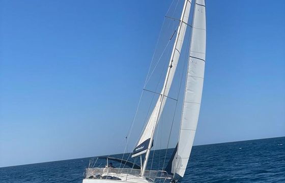 Jeanneau Sun Odyssey 35 Keep Sailing 1