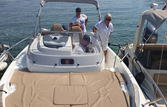 Jeanneau Cap Camarat 7.5 CC