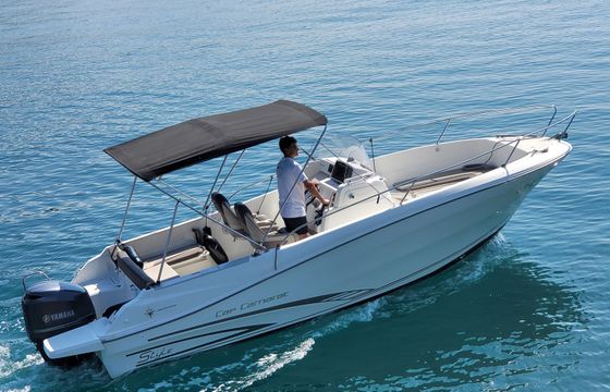 Jeanneau Cap Camarat 7.5 CC
