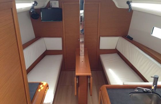 Jeanneau Sun Odyssey 349 Papatheo