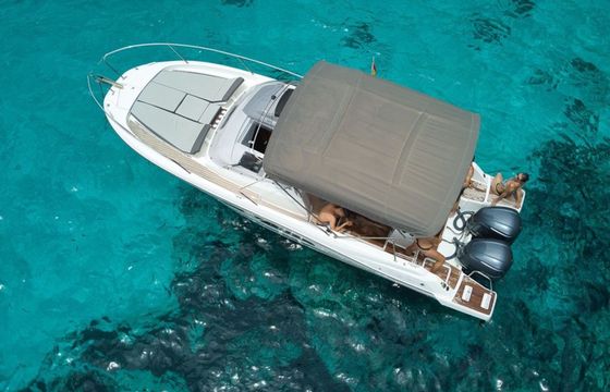 Jeanneau Cap Camarat 9.0 Nassau
