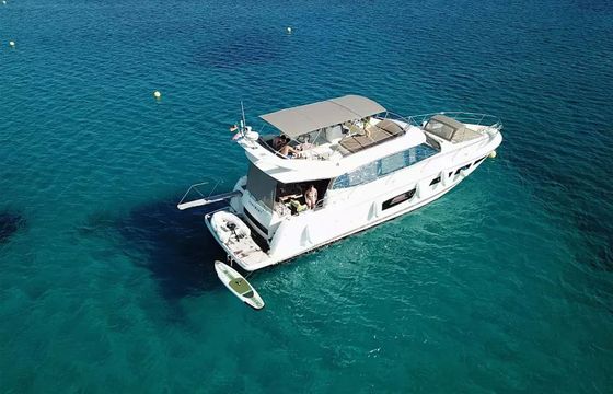 Jeanneau Prestige 550 Very Berry