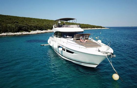 Jeanneau Prestige 550 Very Berry