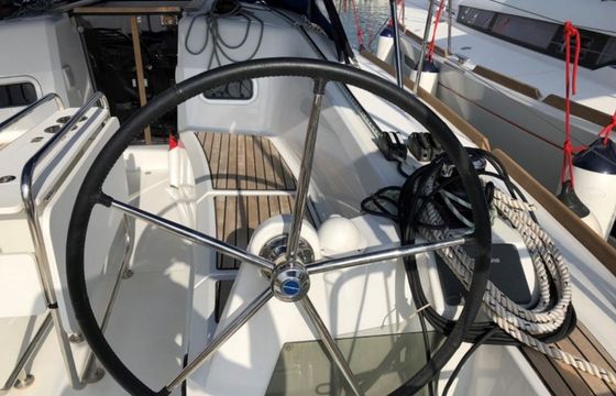 Jeanneau Sun Odyssey 349 Sunsail 19