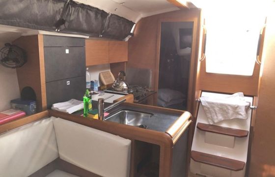 Jeanneau Sun Odyssey 349 Sunsail 19
