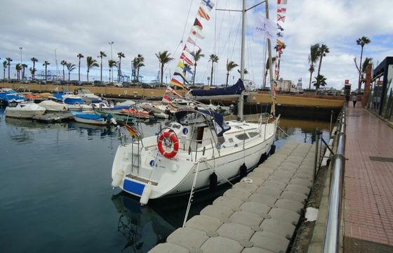 Jeanneau Sun Odyssey 35 Keep Sailing 1