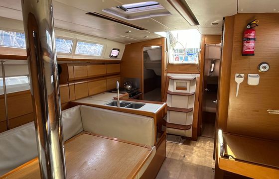 Jeanneau Sun Odyssey 379 Esprit du Levant