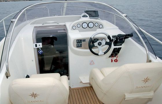 Jeanneau Cap Camarat 755 12