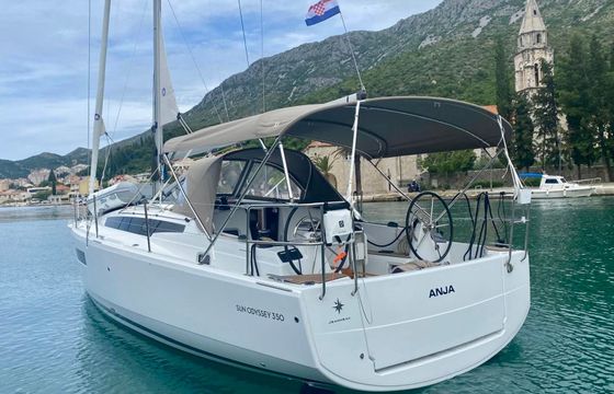 Jeanneau Sun Odyssey 350 Anja