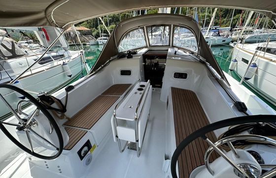 Jeanneau Sun Odyssey 350 Anja