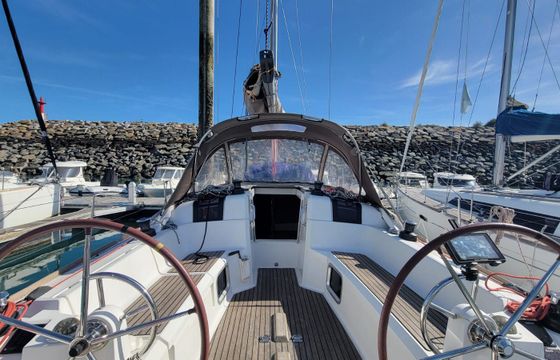 Jeanneau Sun Odyssey 379 Grenat