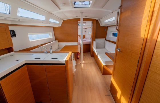 Jeanneau Sun Odyssey 380 Cotufa