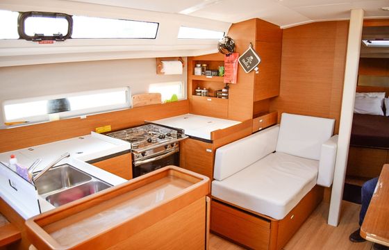 Jeanneau Sun Odyssey 410 Aegeas