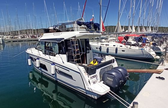 Jeanneau Merry Fisher 1095 Morska Vila