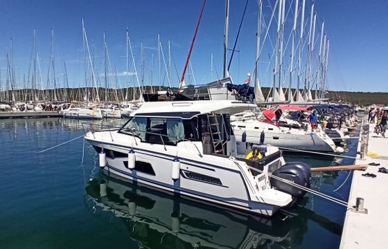 Jeanneau Merry Fisher 1095 Morska Vila