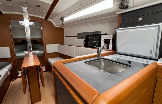 Jeanneau Sun Odyssey 349 Anastasia