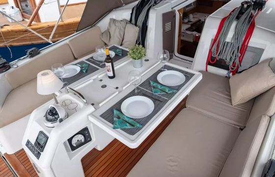 Jeanneau Sun Odyssey 410 Elcano