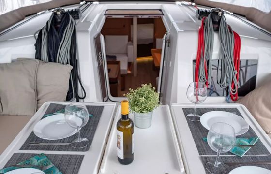 Jeanneau Sun Odyssey 410 Elcano