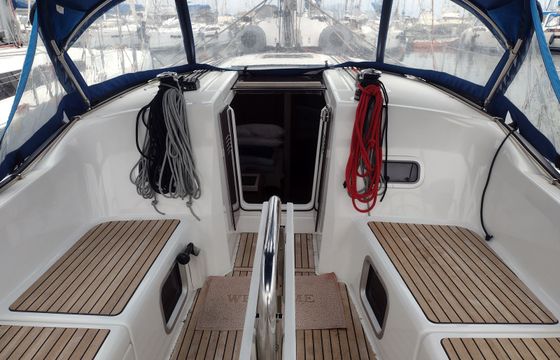 Jeanneau Sun Odyssey 380 Philippa