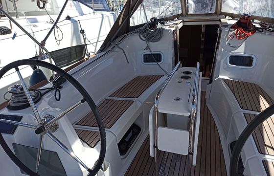 Jeanneau Sun Odyssey 349 Dorina