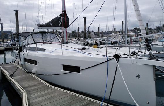 Jeanneau Sun Odyssey 410 Rocking Chair 2