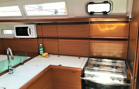 Jeanneau Sun Odyssey 389 Freddie