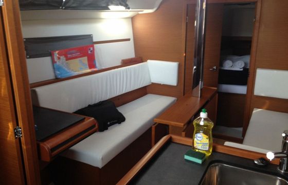 Jeanneau Sun Odyssey 349 Lydia