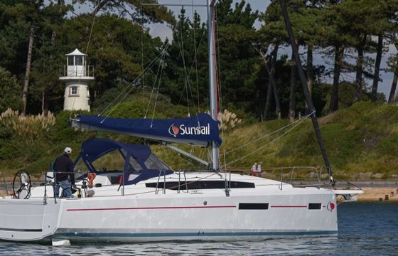Jeanneau Sun Odyssey 380 Sunsail 23
