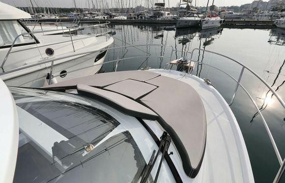Jeanneau Merry Fisher 895 Aquaduck