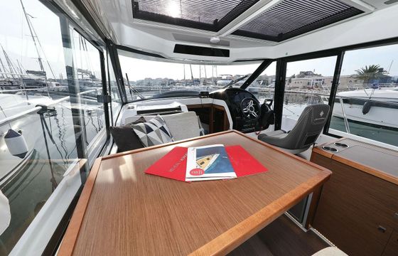 Jeanneau Merry Fisher 895 Aquaduck