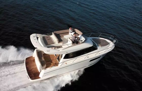 Jeanneau Prestige 350 Fly Kefi