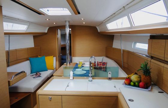 Jeanneau Sun Odyssey 389 Algol