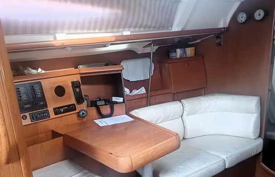 Jeanneau Sun Odyssey 40.3 Evina