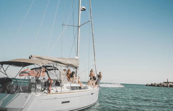 Jeanneau Sun Odyssey 389 Mami