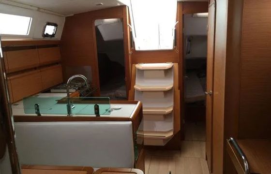 Jeanneau Sun Odyssey 389 Mami