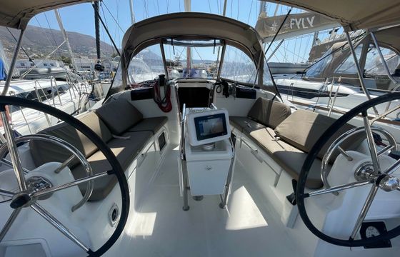 Jeanneau Sun Odyssey 419 Blueberry