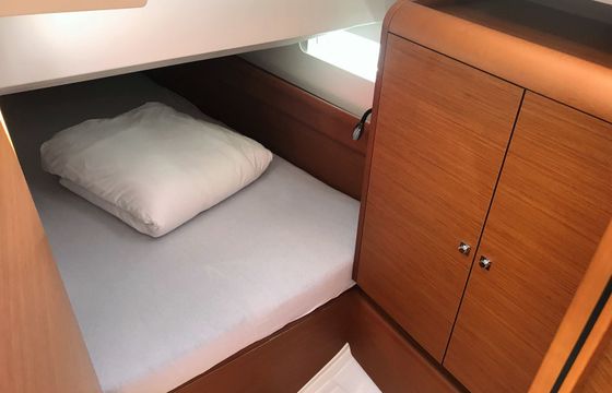 Jeanneau Sun Odyssey 419 Marley